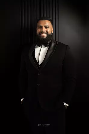Akhil Titus Thottakathu, Halifax, Real Estate Agent